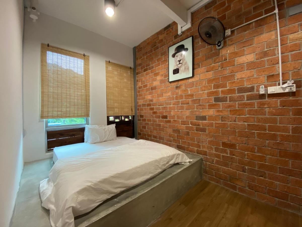 Urbanstay Industrial Іпох Екстер'єр фото